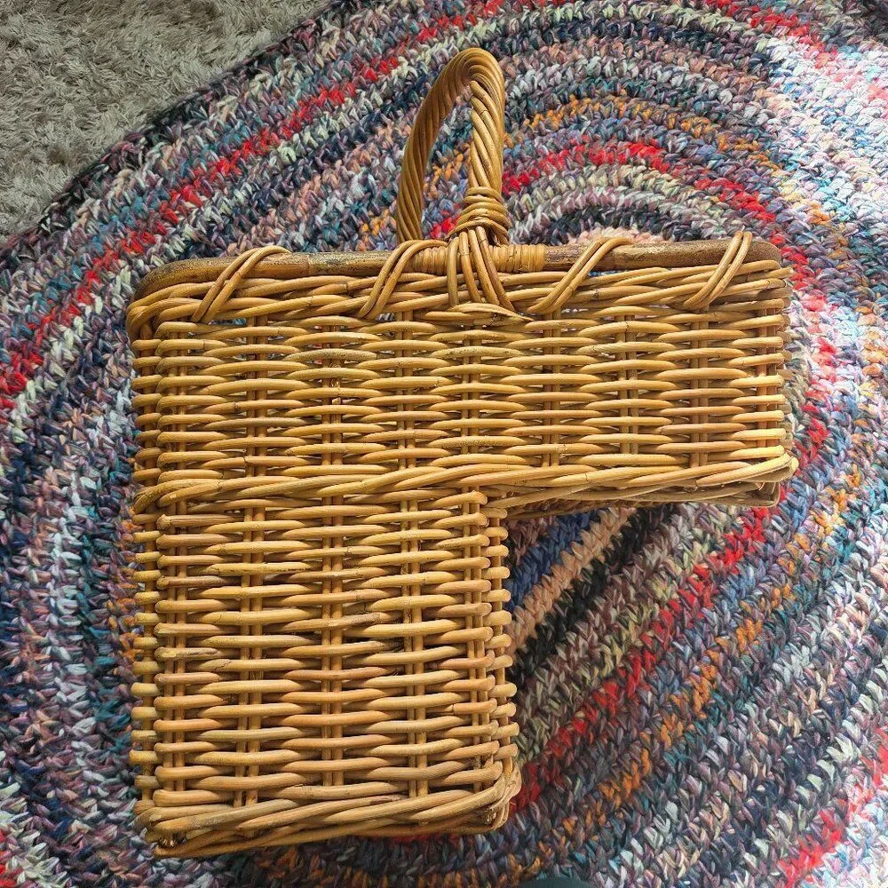 Heritage Stair Step Rattan Basket Hand Woven Wicker Rustic Cottage VTG Country